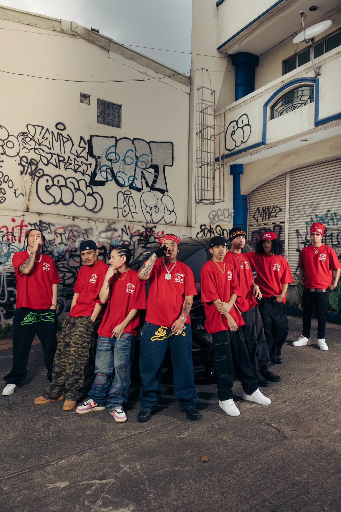 YG MEMBERS ONLY - RED