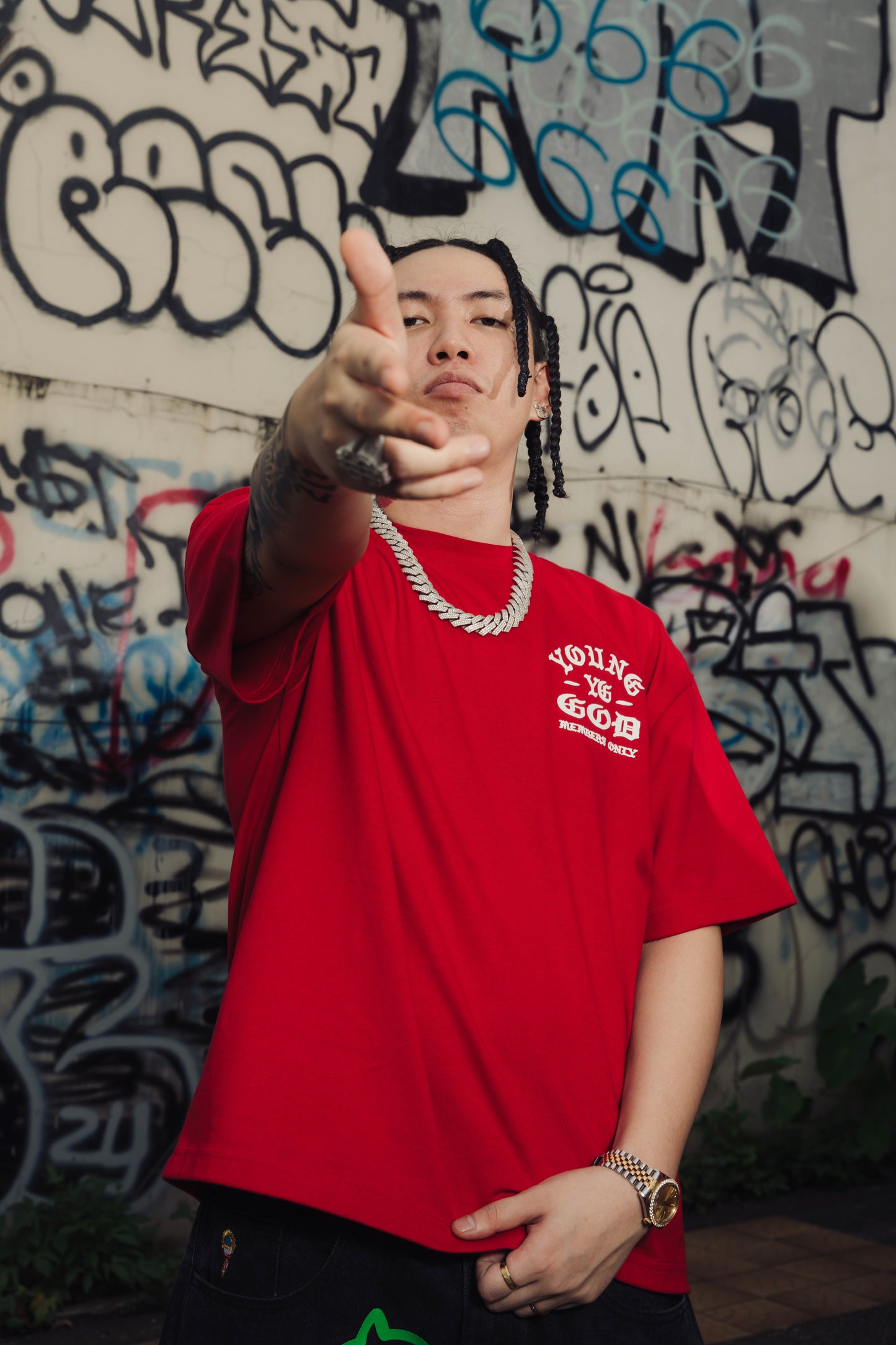 YG MEMBERS ONLY - RED